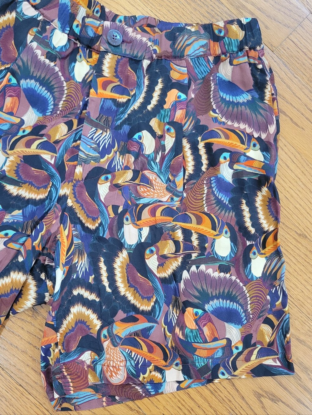 FARM Rio Flying Toucans Short | Multicolor - Picture 3 of 11